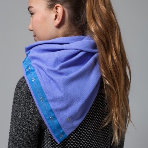 IVIVVA by lululemon purple snap scarf - Picture 3 of 13